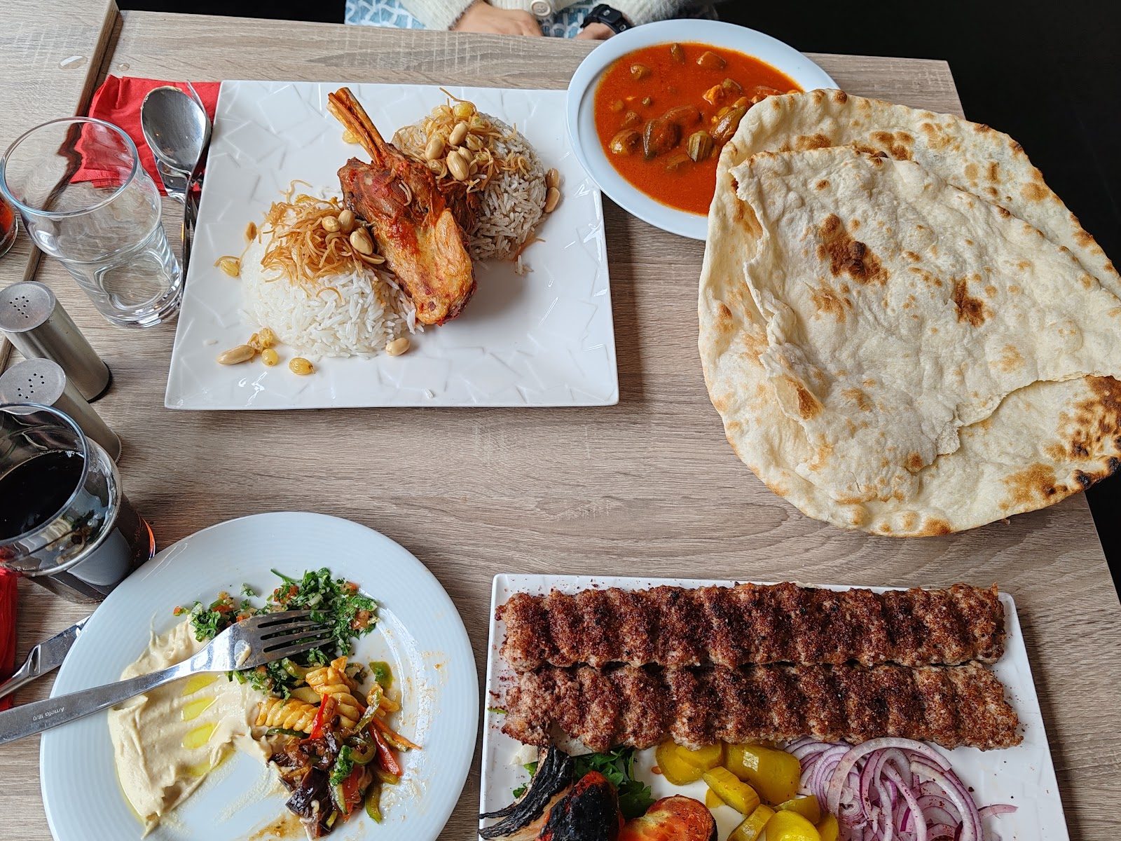 Restaurant Étoile D’ishtar. مطعم نجمة عشتار, restaurant à Strasbourg