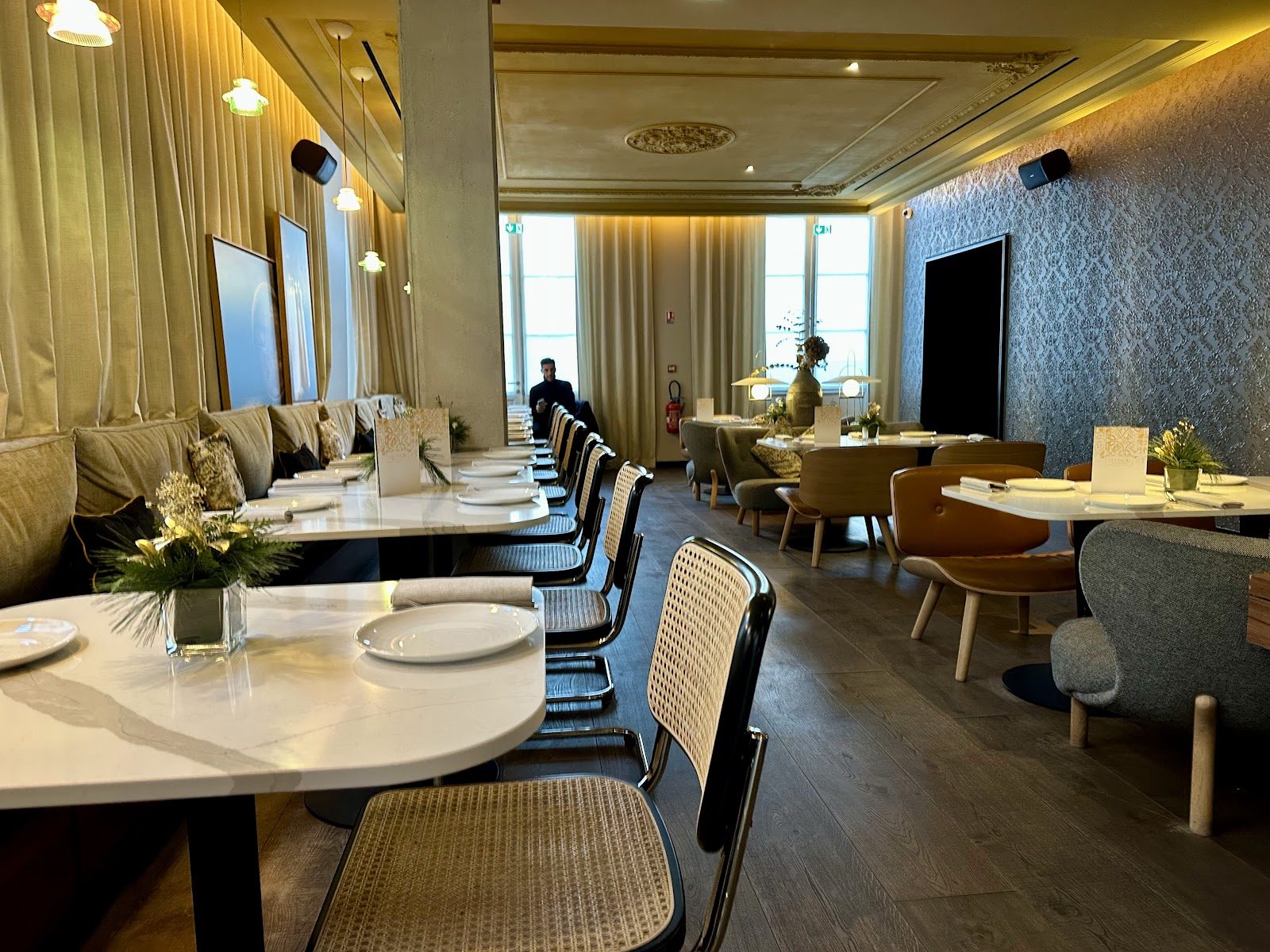 LÉONOR Bar & Restaurant, restaurant à Strasbourg